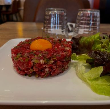 Tartare de bœuf charolais "au couteau"
